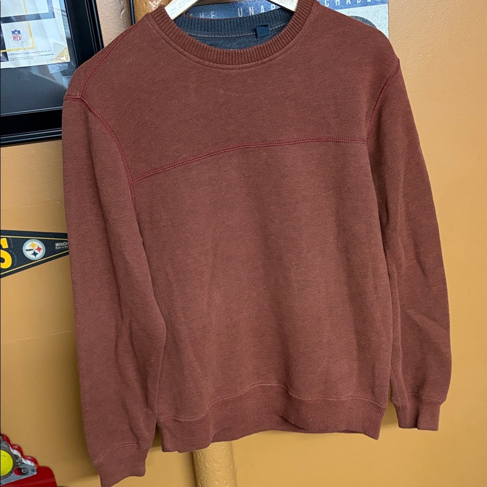 Men’s sweatshirt